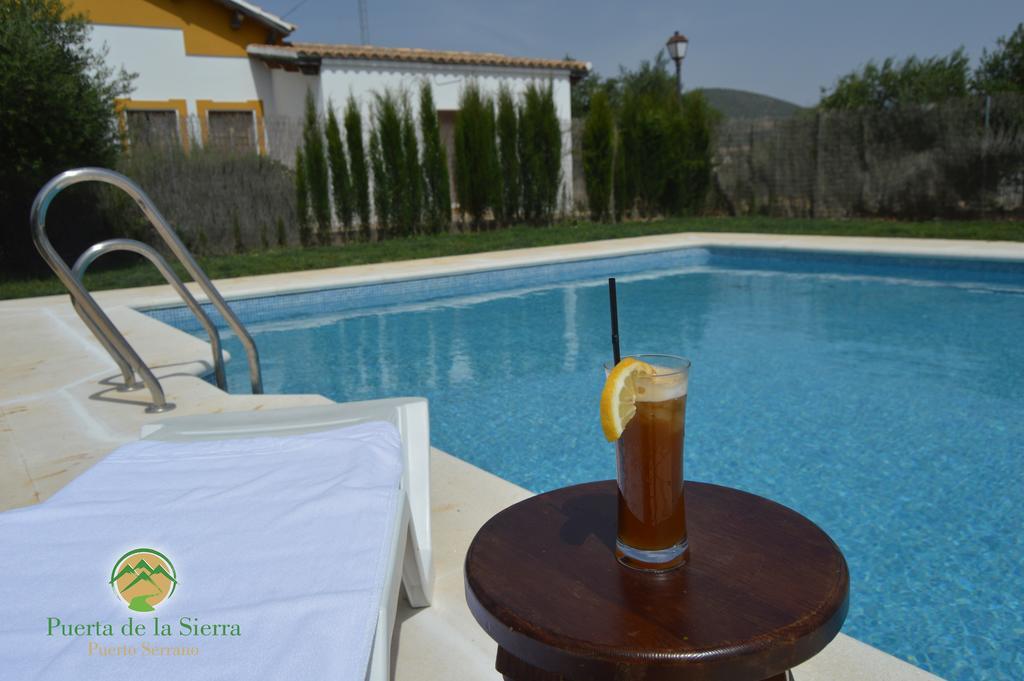Apartamentos Puerta Sierra Puerto Serrano Exterior foto